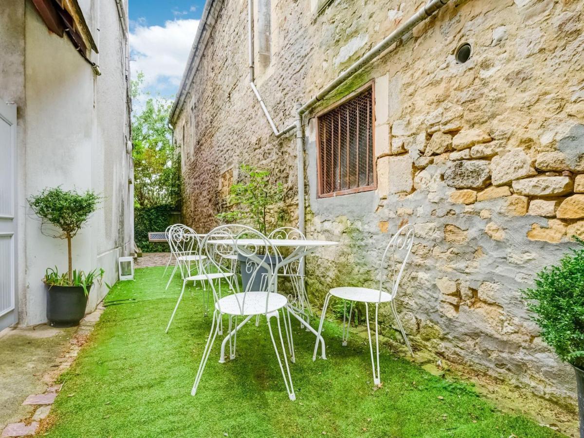 Cosy Apartment In Isigny-Sur-Mer With A Terrace Extérieur photo